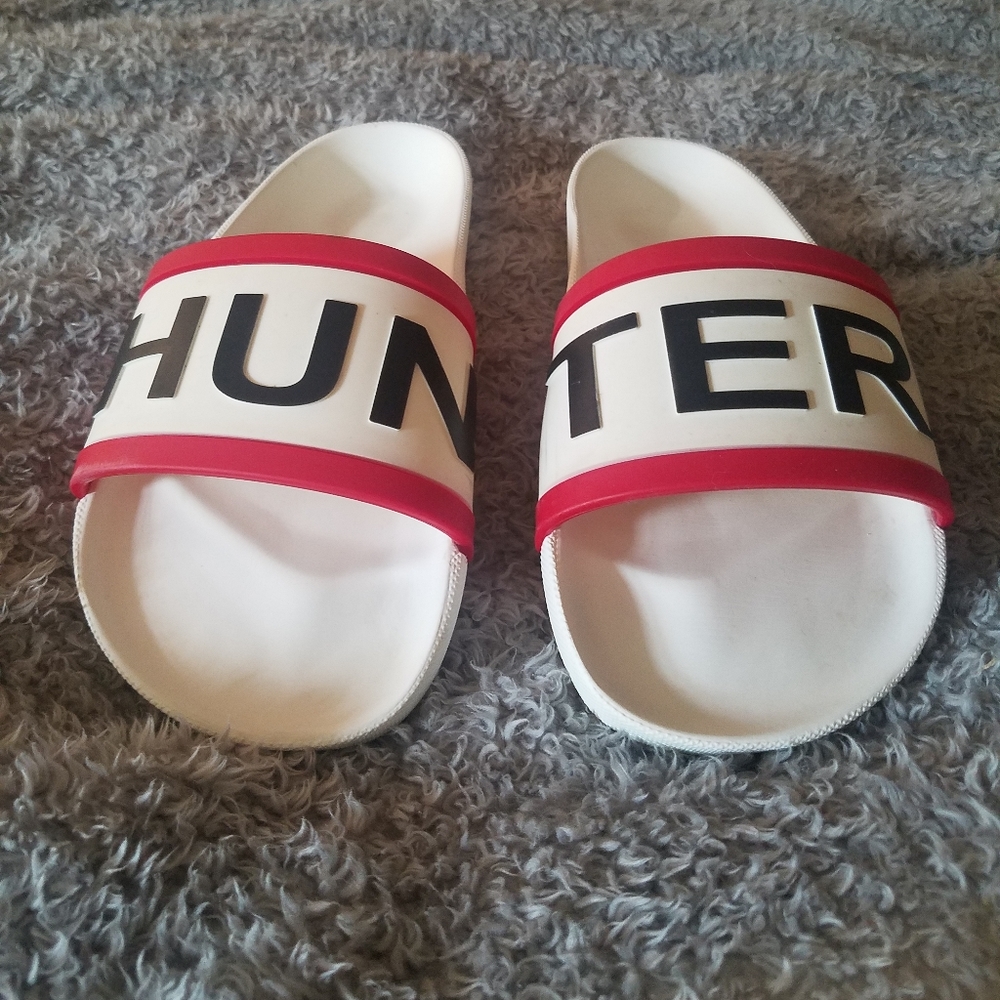 Hunter sandals